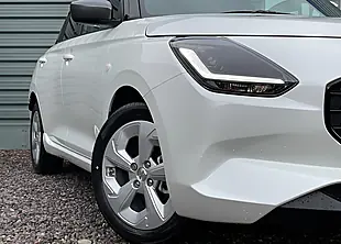 Used Suzuki Swift Motion - Interior and Exterior details 2