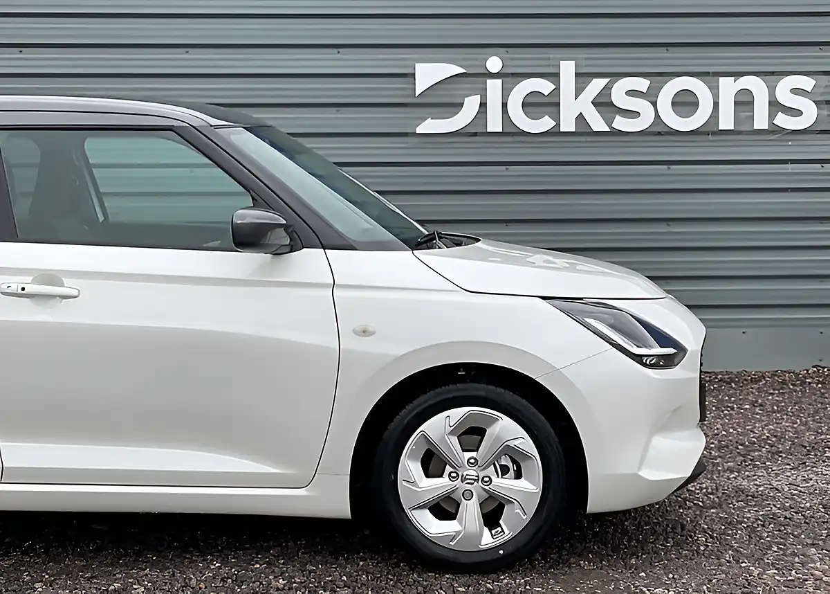 Used Suzuki Swift Motion - Interior and Exterior details 3