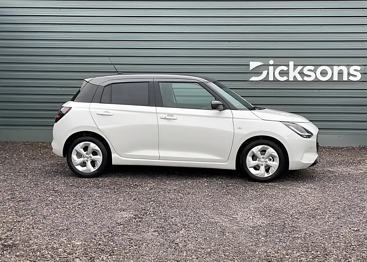 Used Suzuki Swift Motion - Interior and Exterior details 6