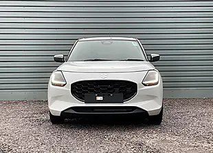Used Suzuki Swift Motion - Interior and Exterior details 8