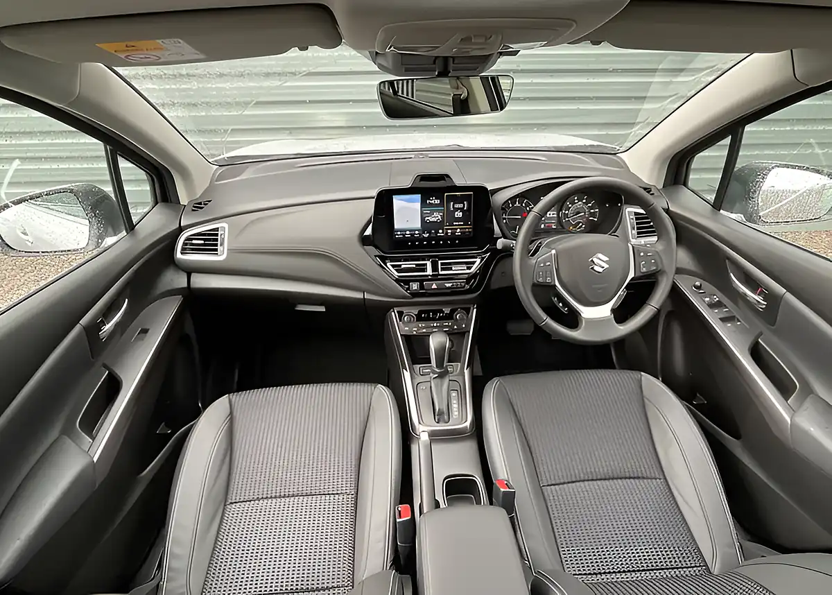Used Suzuki SX4 S-Cross Ultra - Interior and Exterior details 11