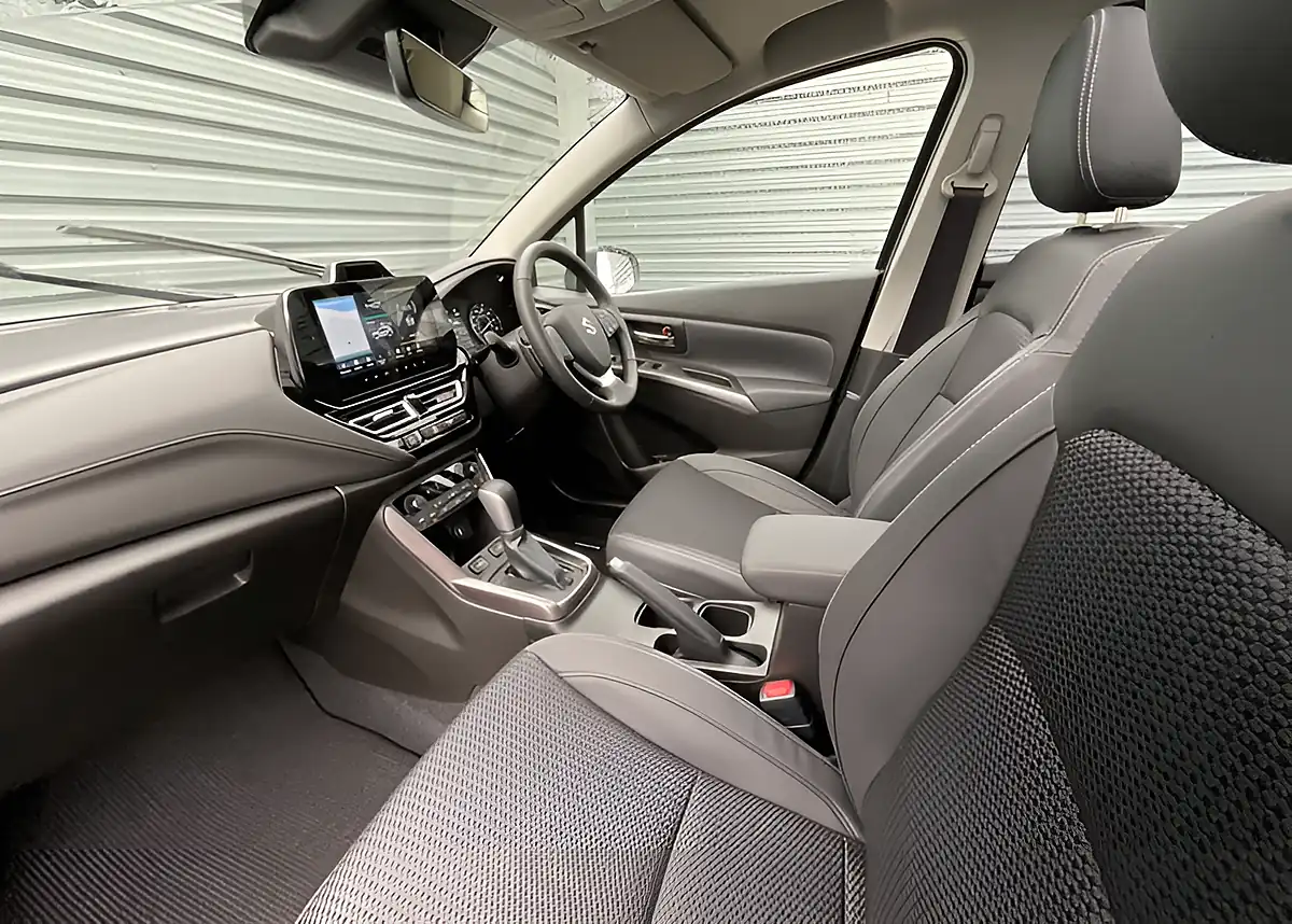 Used Suzuki SX4 S-Cross Ultra - Interior and Exterior details 12