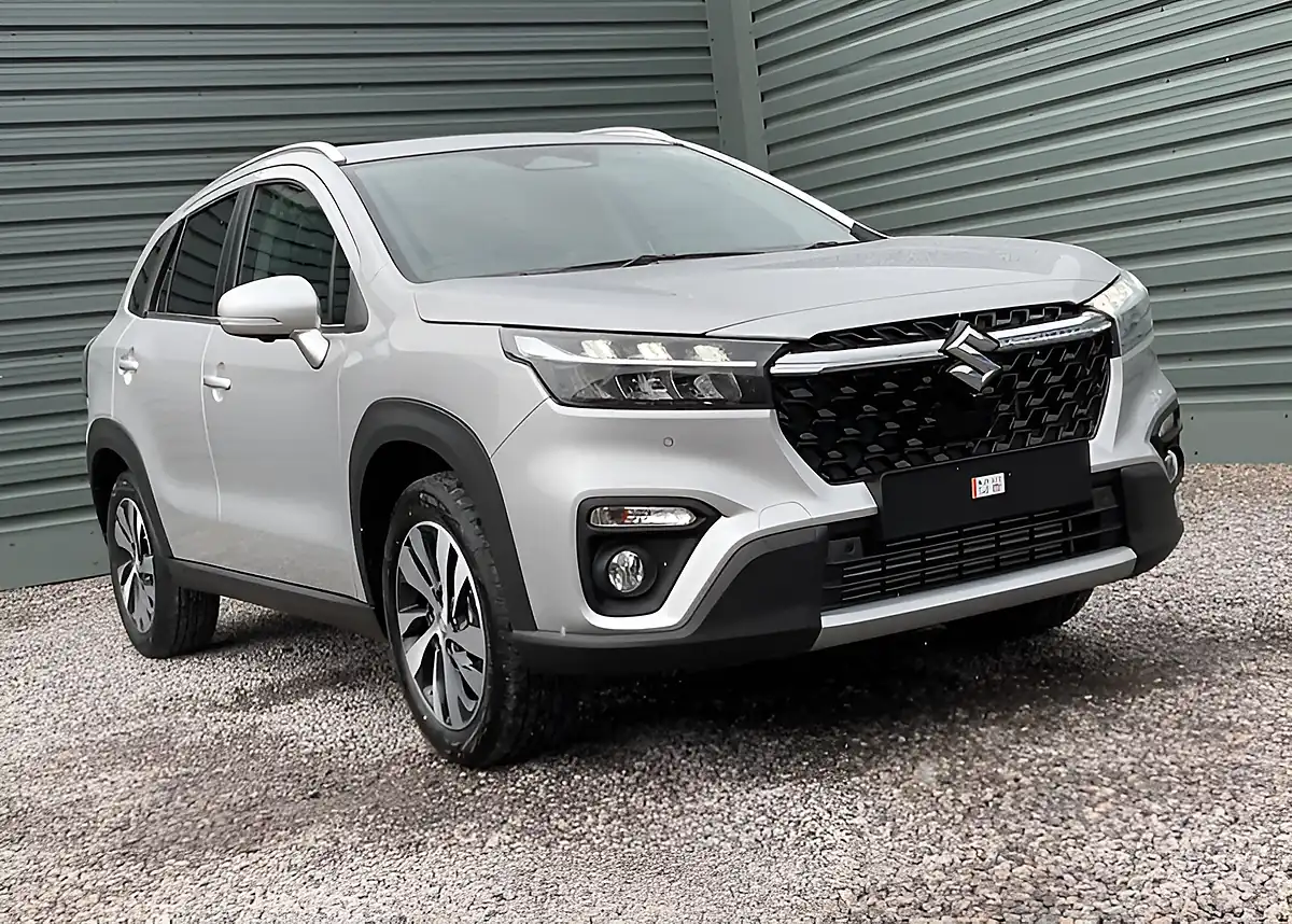 Used Suzuki SX4 S-Cross Ultra - Interior and Exterior details 9