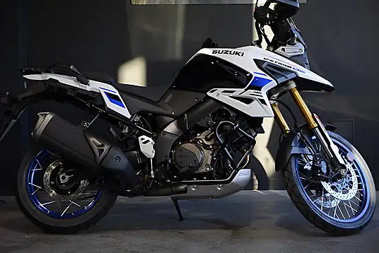 Suzuki V-Strom 1050 DE Tour Pack