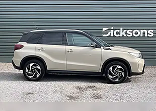 Used Suzuki Vitara Ultra Allgrip Savannah Ivory/Black Roof - Interior and Exterior details 4