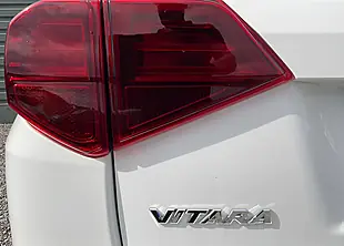 Used Suzuki Vitara Ultra Allgrip White - Interior and Exterior details 12