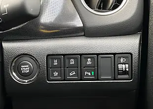 Used Suzuki Vitara Ultra Allgrip White - Interior and Exterior details 19