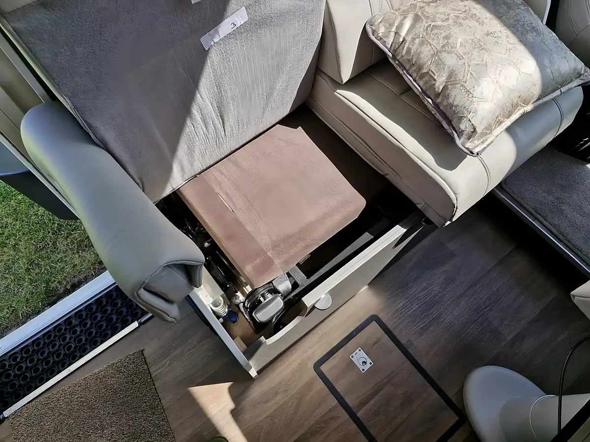 Used Swift Kon-Tiki 784 - Interior and Exterior details 13