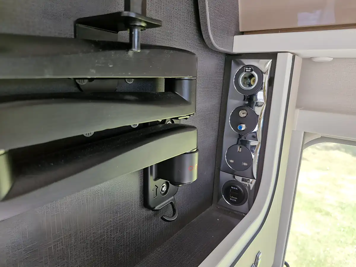 Used Swift Kon-Tiki 784 - Interior and Exterior details 18