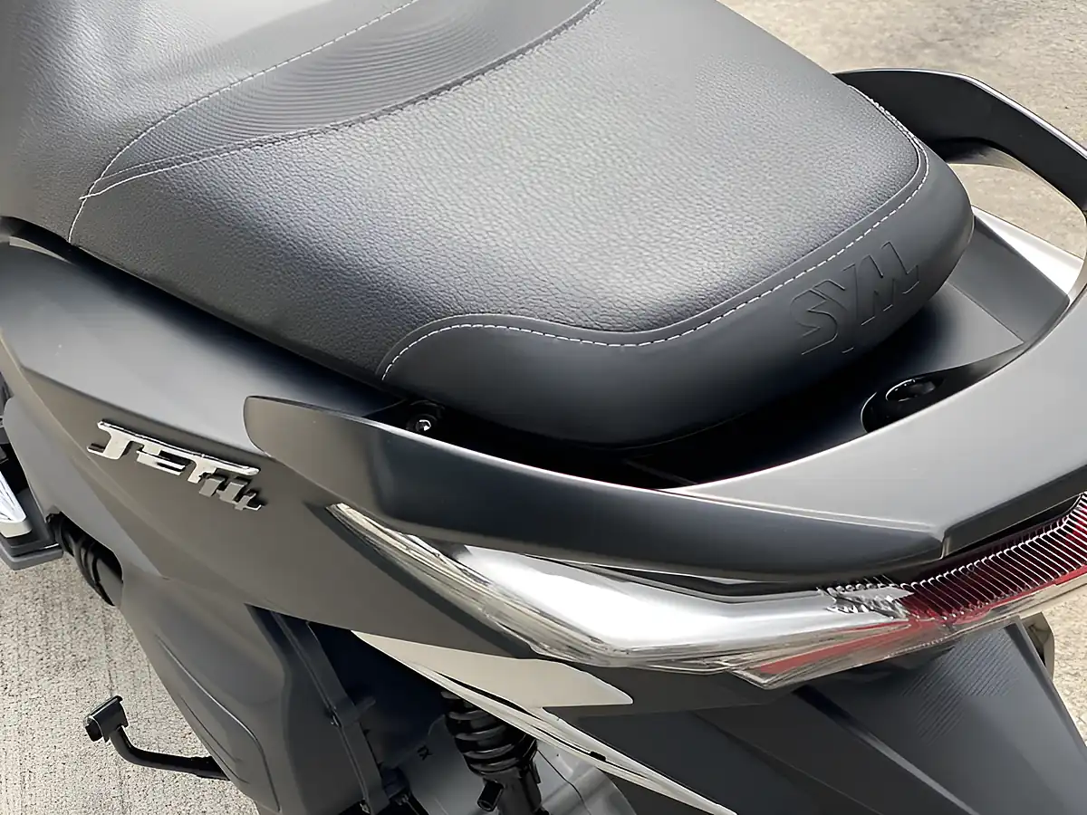 Used Sym Jet 14 - Interior and Exterior details 8
