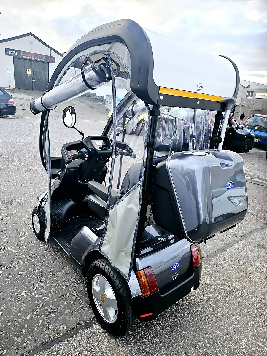 Used Tga Breeze S4 - Interior and Exterior details 3