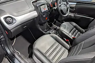 Used Toyota Aygo X-Clusiv 2 X-Wave - Interior and Exterior details 2