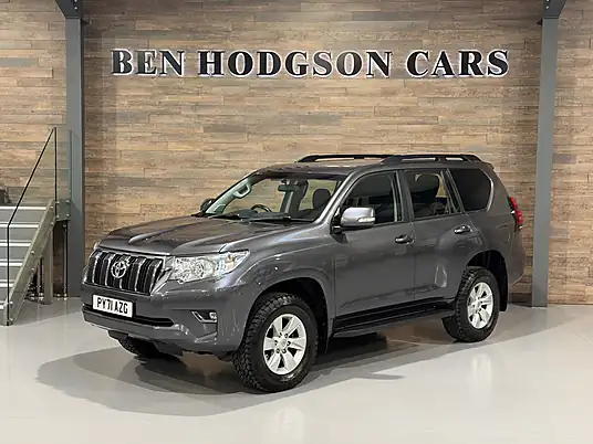 Toyota Land Cruiser 2.8D Active Panel Van