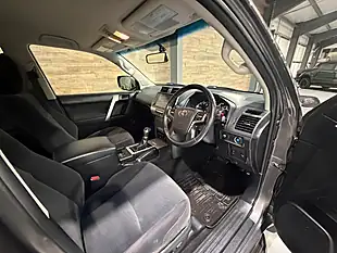 Used Toyota Land Cruiser Active (navi) Decuma Grey - Interior and Exterior details 7