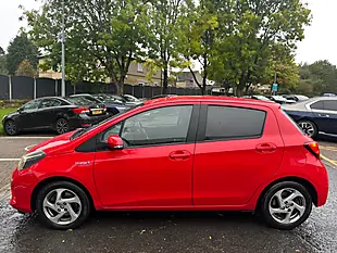 Used Toyota Yaris Excel Red - Interior and Exterior details 14
