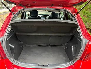 Used Toyota Yaris Excel Red - Interior and Exterior details 9