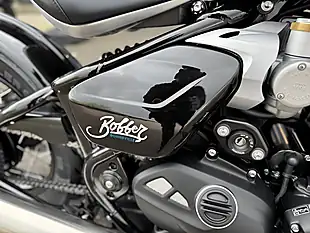 Used Triumph Bobber Interstellar Blue - Interior and Exterior details 14