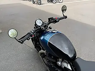 Used Triumph Bobber Interstellar Blue - Interior and Exterior details 17