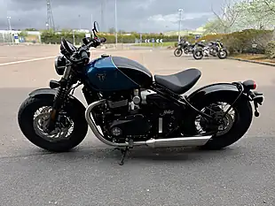 Used Triumph Bobber Interstellar Blue - Interior and Exterior details 7