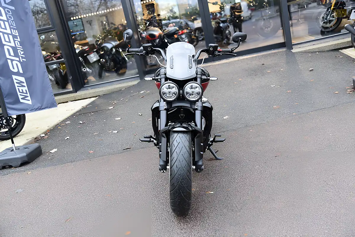 Used Triumph Rocket 3 Storm GT Sapphire Black/Carni - Interior and Exterior details 3