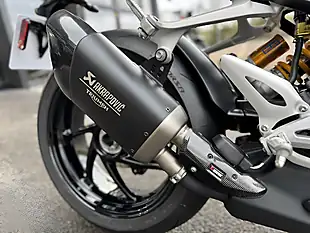 Used Triumph Speed Triple Rx Triumph Performance - Interior and Exterior details 11