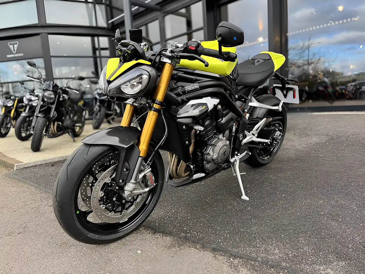 Used Triumph Speed Triple Rx Triumph Performance - Interior and Exterior details 6