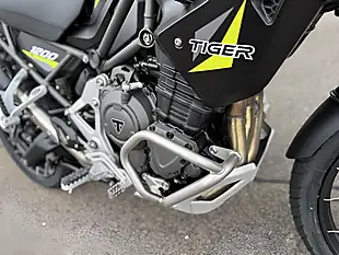 Used Triumph Tiger 1200 Desert Crystal White - Interior and Exterior details 13
