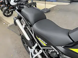Used Triumph Tiger 1200 Desert Crystal White - Interior and Exterior details 14