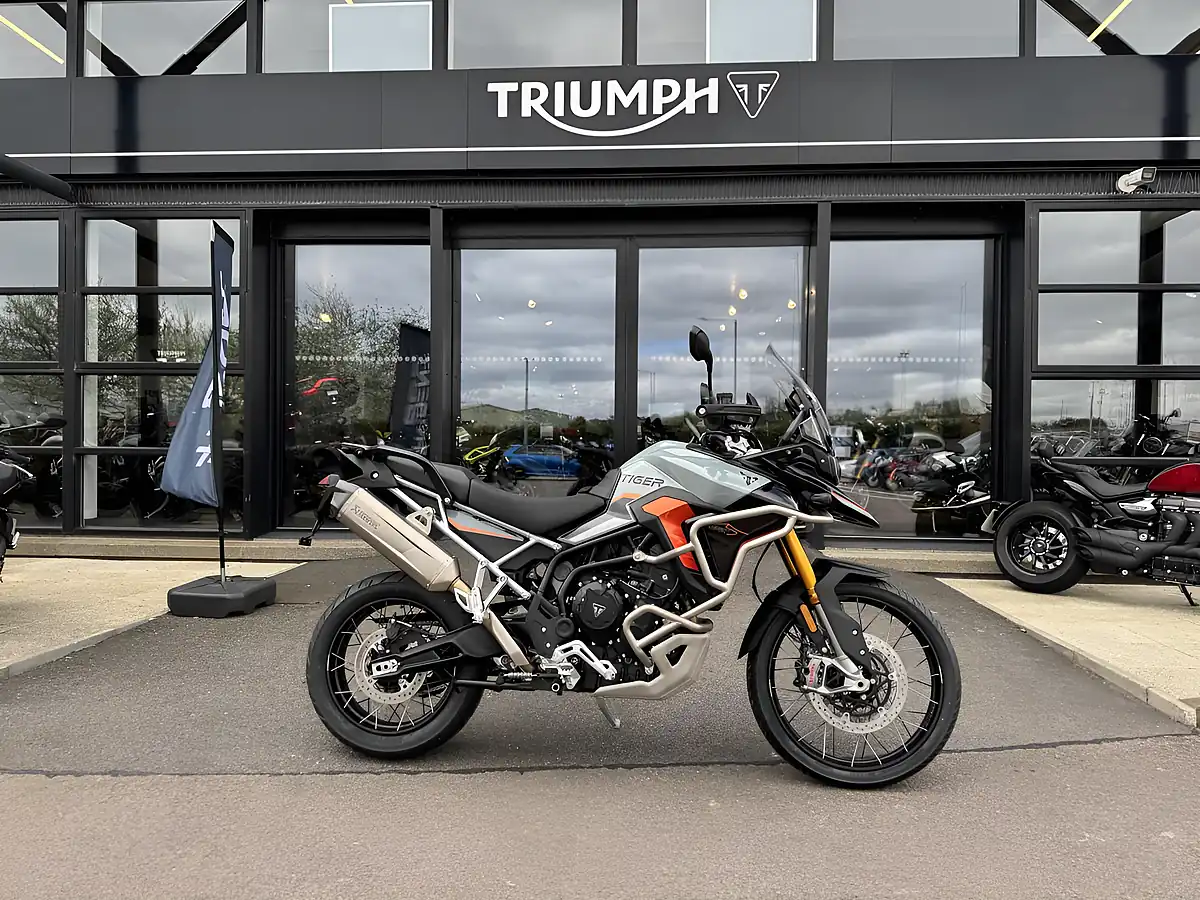 Used Triumph Tiger 900 Desert Urban Grey - Front View