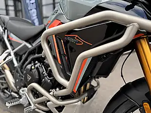 Used Triumph Tiger 900 Desert Urban Grey - Interior and Exterior details 13