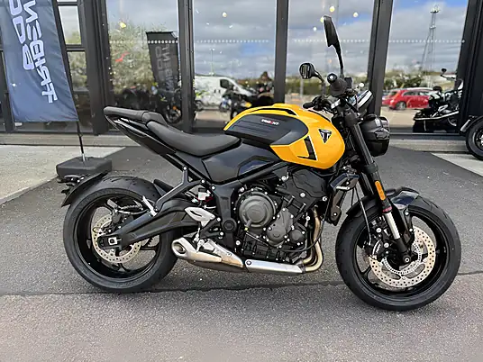 Triumph Trident 660
