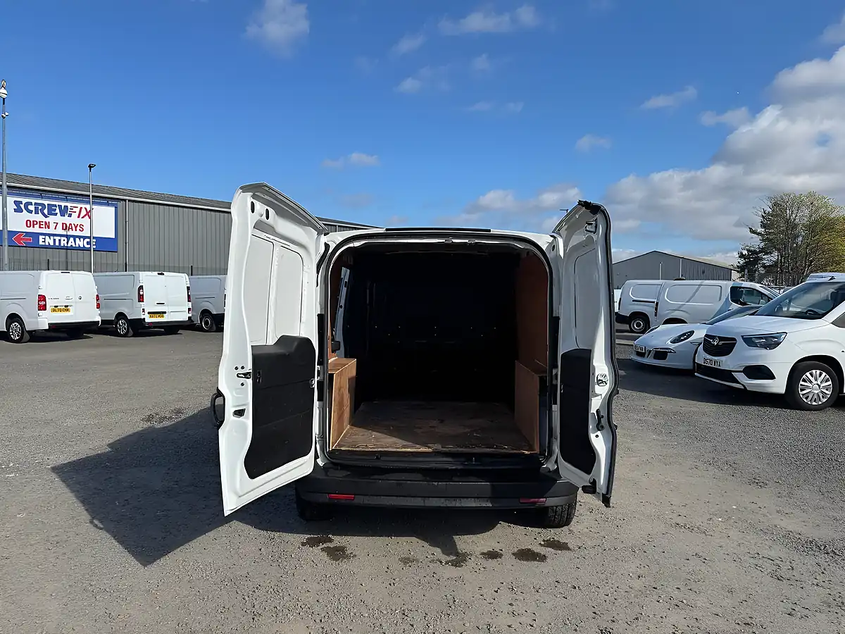 Used Vauxhall Combo Ecoflex - Interior and Exterior details 15