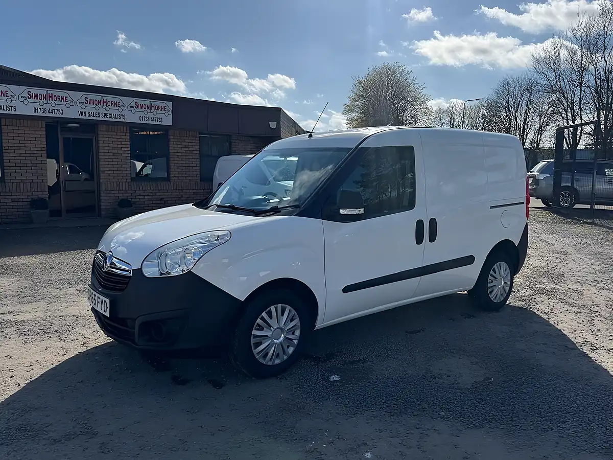 Used Vauxhall Combo Ecoflex - Interior and Exterior details 2