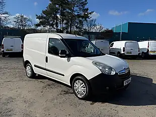 Used Vauxhall Combo Ecoflex - Interior and Exterior details 4