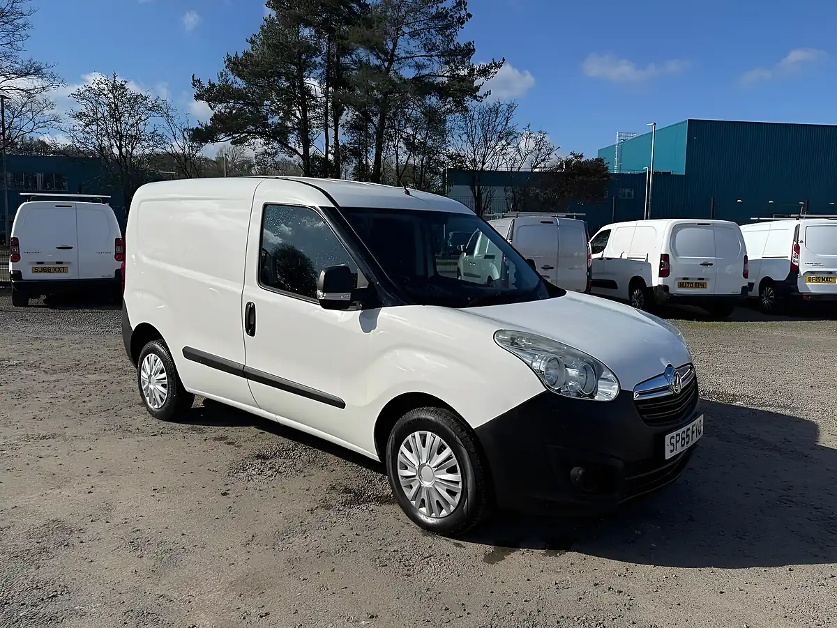 Used Vauxhall Combo Ecoflex - Interior and Exterior details 4
