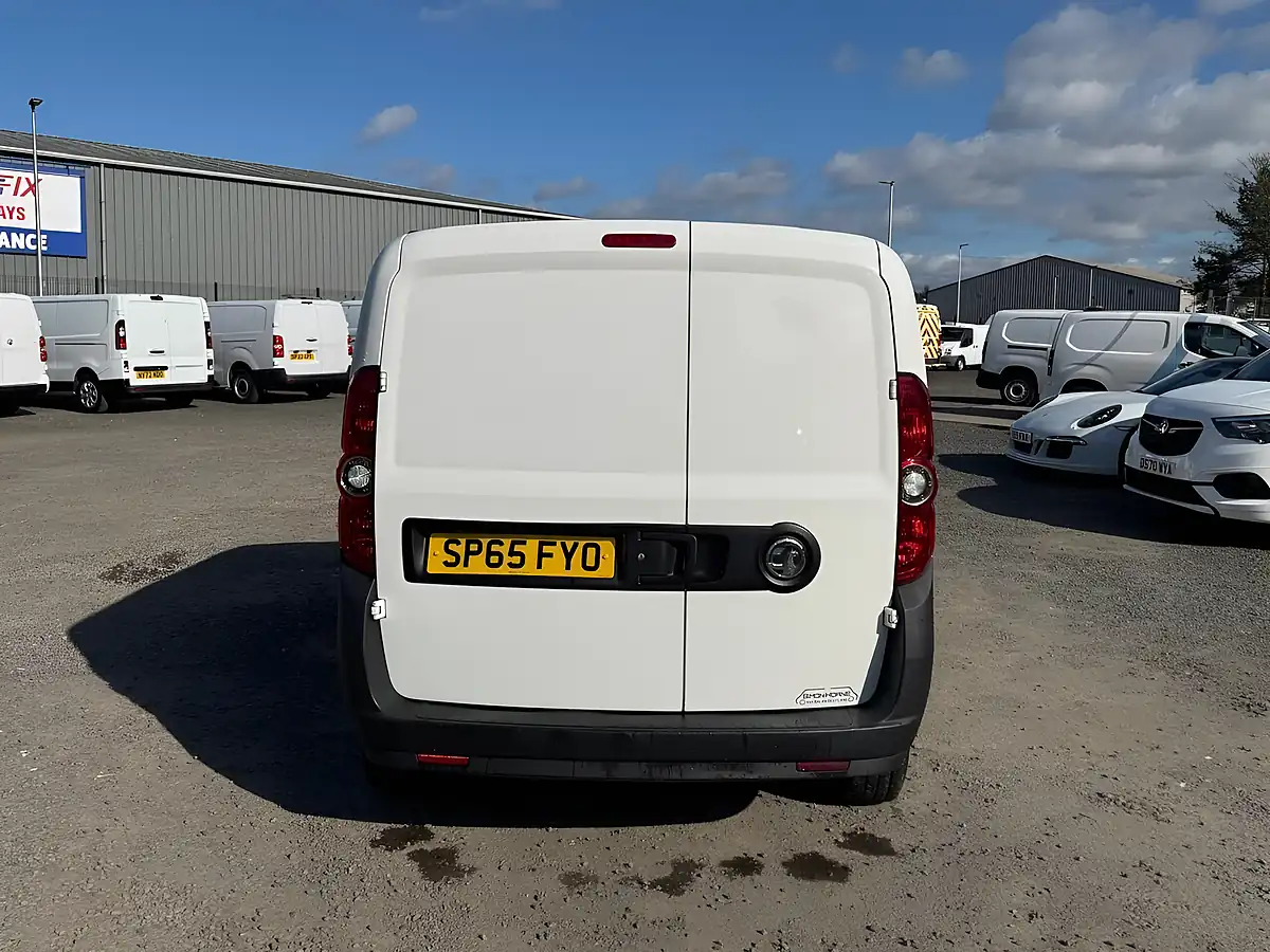 Used Vauxhall Combo Ecoflex - Interior and Exterior details 7