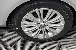 Used Vauxhall Corsa Se - Interior and Exterior details 10