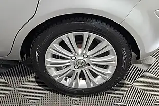 Used Vauxhall Corsa Se - Interior and Exterior details 12