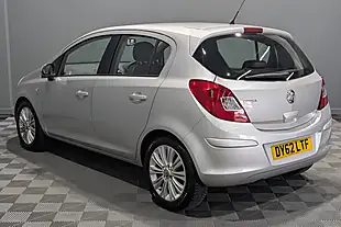 Used Vauxhall Corsa Se - Interior and Exterior details 9