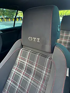 Used Volkswagen Golf GTI Black - Interior and Exterior details 15