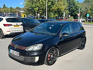 Used Volkswagen Golf GTI Black - Interior and Exterior details 3