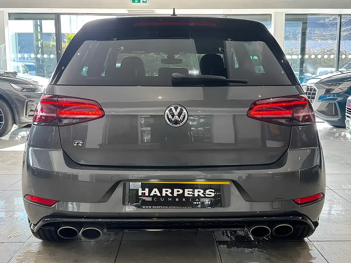 Used Volkswagen Golf R - Interior and Exterior details 5