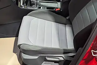 Used Volkswagen Golf R-Line Edition - Interior and Exterior details 8