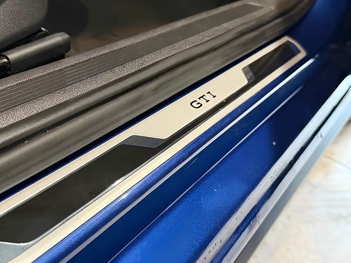 Used Volkswagen Polo GTI - Interior and Exterior details 15