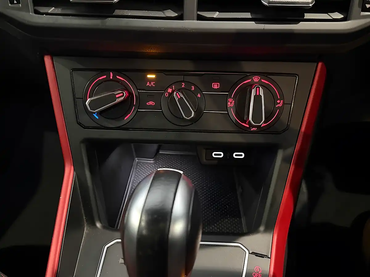 Used Volkswagen Polo GTI - Interior and Exterior details 19