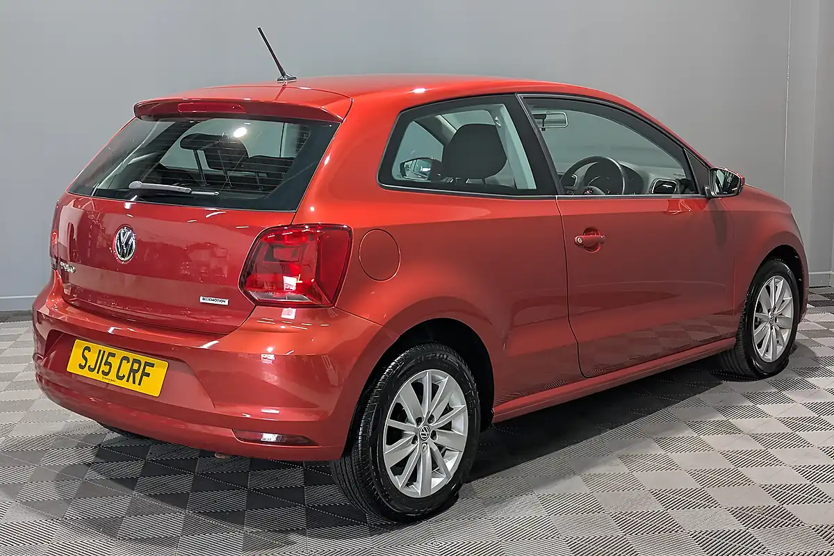 Used Volkswagen Polo Se - Interior and Exterior details 9