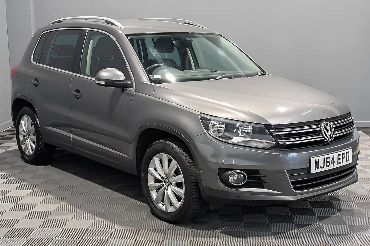 Used Volkswagen Tiguan Match - Interior and Exterior details 6