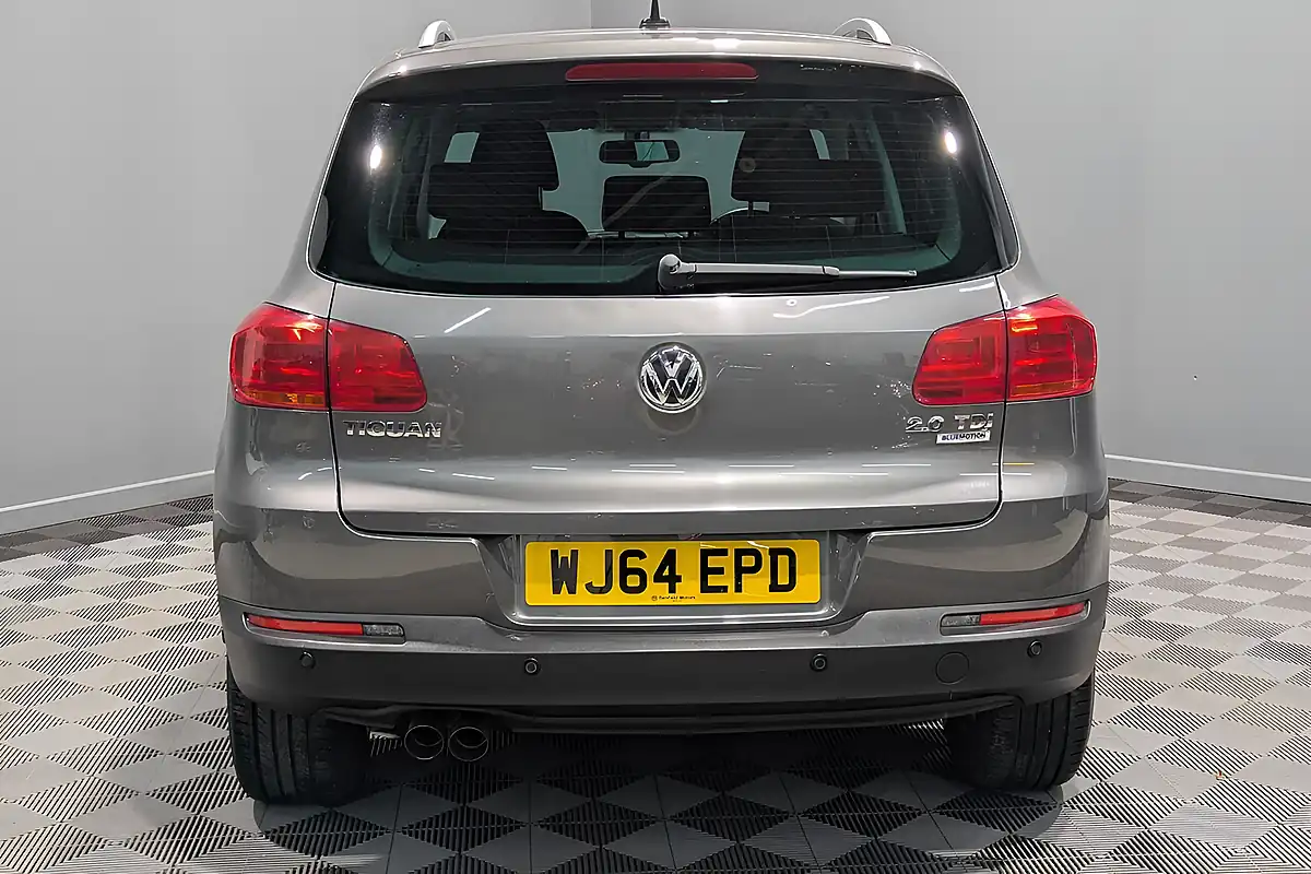 Used Volkswagen Tiguan Match - Interior and Exterior details 8