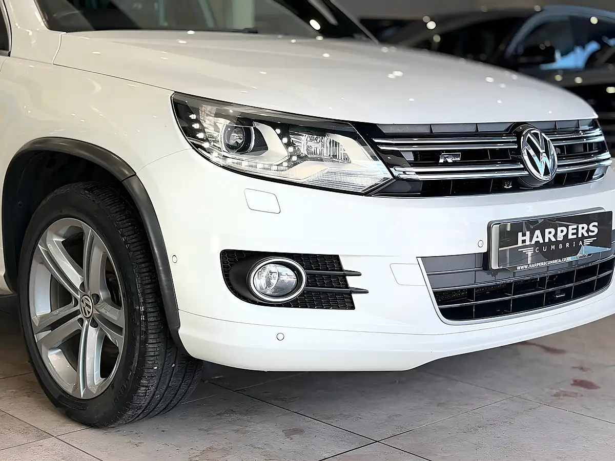 Used Volkswagen Tiguan R Line - Interior and Exterior details 12