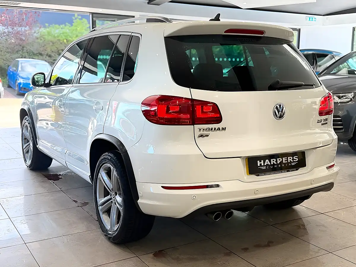 Used Volkswagen Tiguan R Line - Interior and Exterior details 5